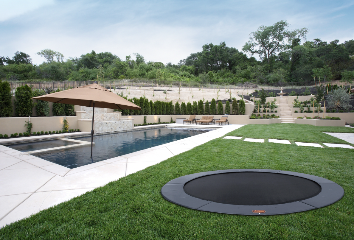 In-ground trampoline